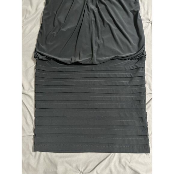 Xscape Womens Cocktail Party Dress Embellished Halter Neck Rushed Bottom Sz 4 - Picture 3 of 12